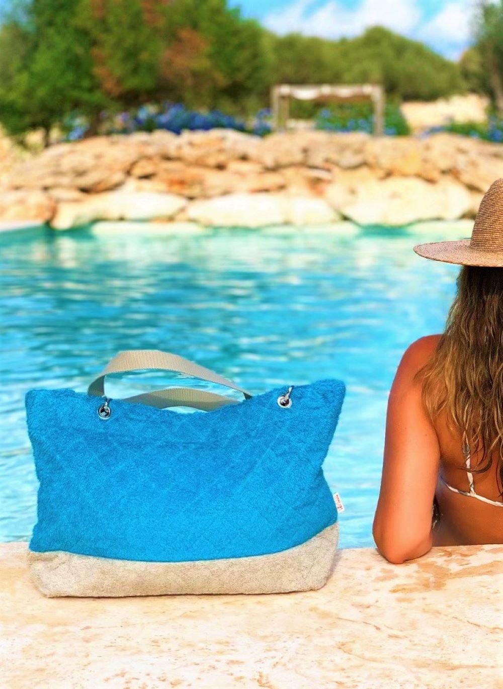 Petit sac cabas chic et tendance femme pour la plage en éponge bleu